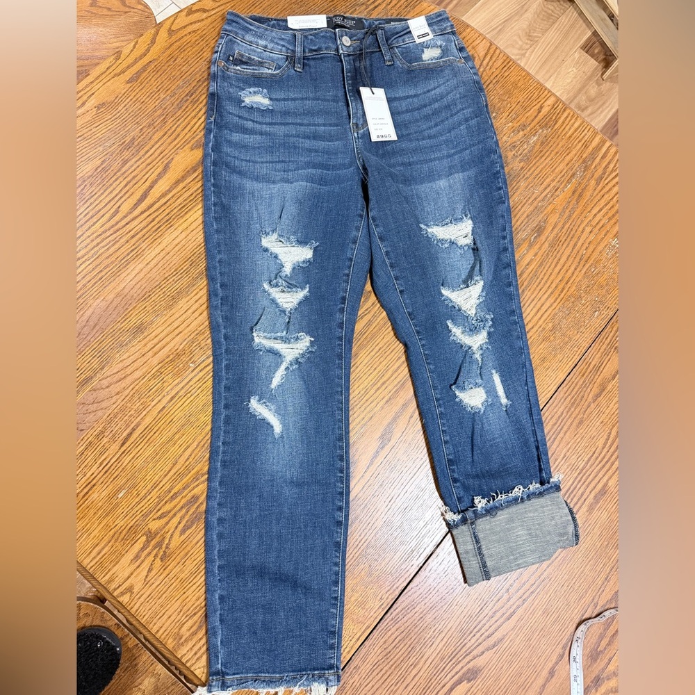 NWT Judy Blue 9/29 High Waist Boyfriend Distressed Jeans Raw Hem